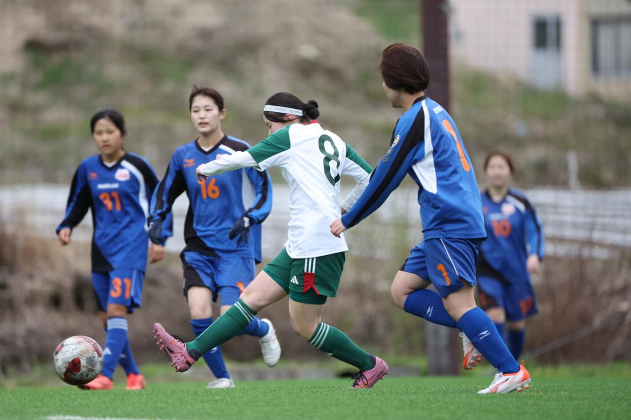画像 : 23番目の画像 - 【フォトアルバム】大会2日目の女子プレーヤーたち - サッカーマガジンWEB
