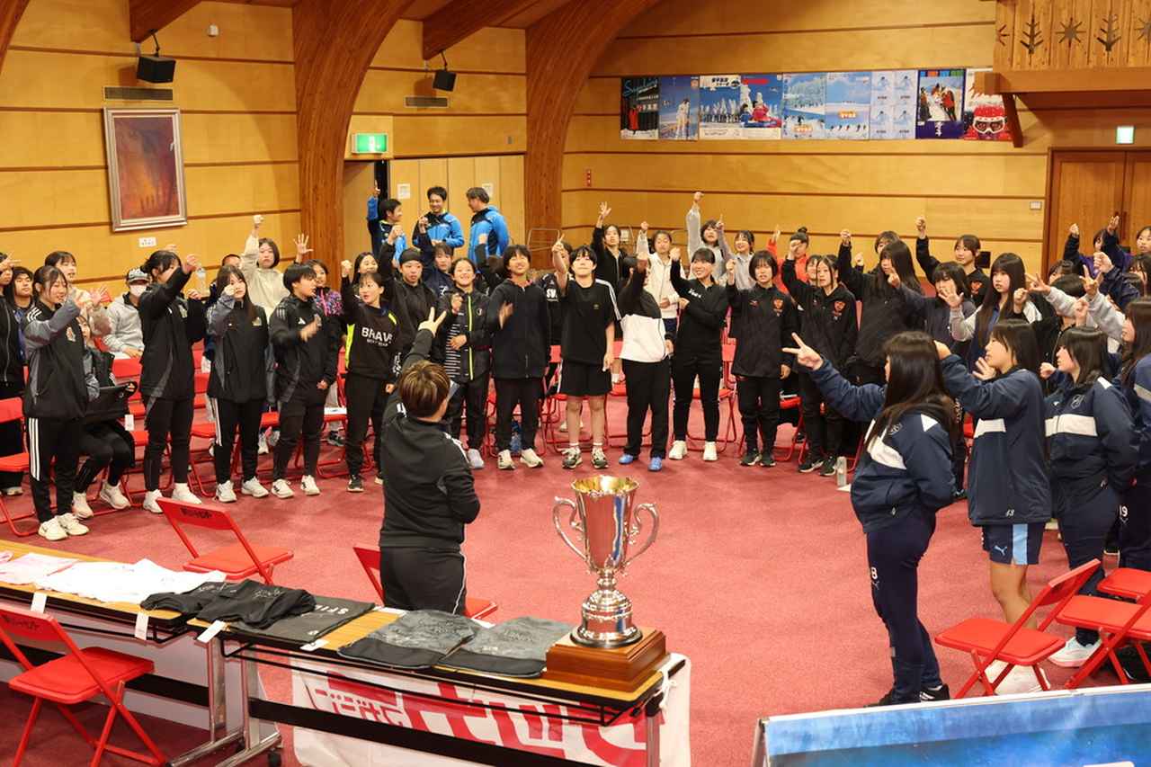 画像 : 33番目の画像 - 【フォトアルバム】大会2日目の女子プレーヤーたち - サッカーマガジンWEB
