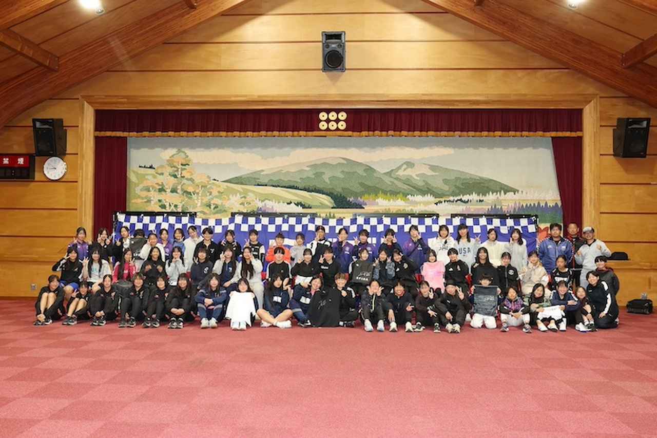 画像 : 35番目の画像 - 【フォトアルバム】大会2日目の女子プレーヤーたち - サッカーマガジンWEB