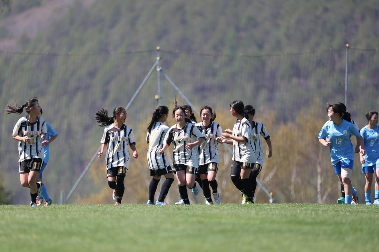 画像 : 6番目の画像 - 【フォトアルバム】大会3日目の女子プレーヤーたち - サッカーマガジンWEB