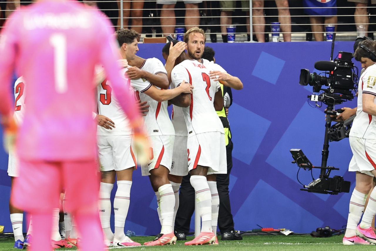 画像 : 8番目の画像 - 【写真】激しい点の取り合いとなったイングランドとクロアチアの注目の一戦(写真◎JMPA毛受亮介) - サッカーマガジンWEB