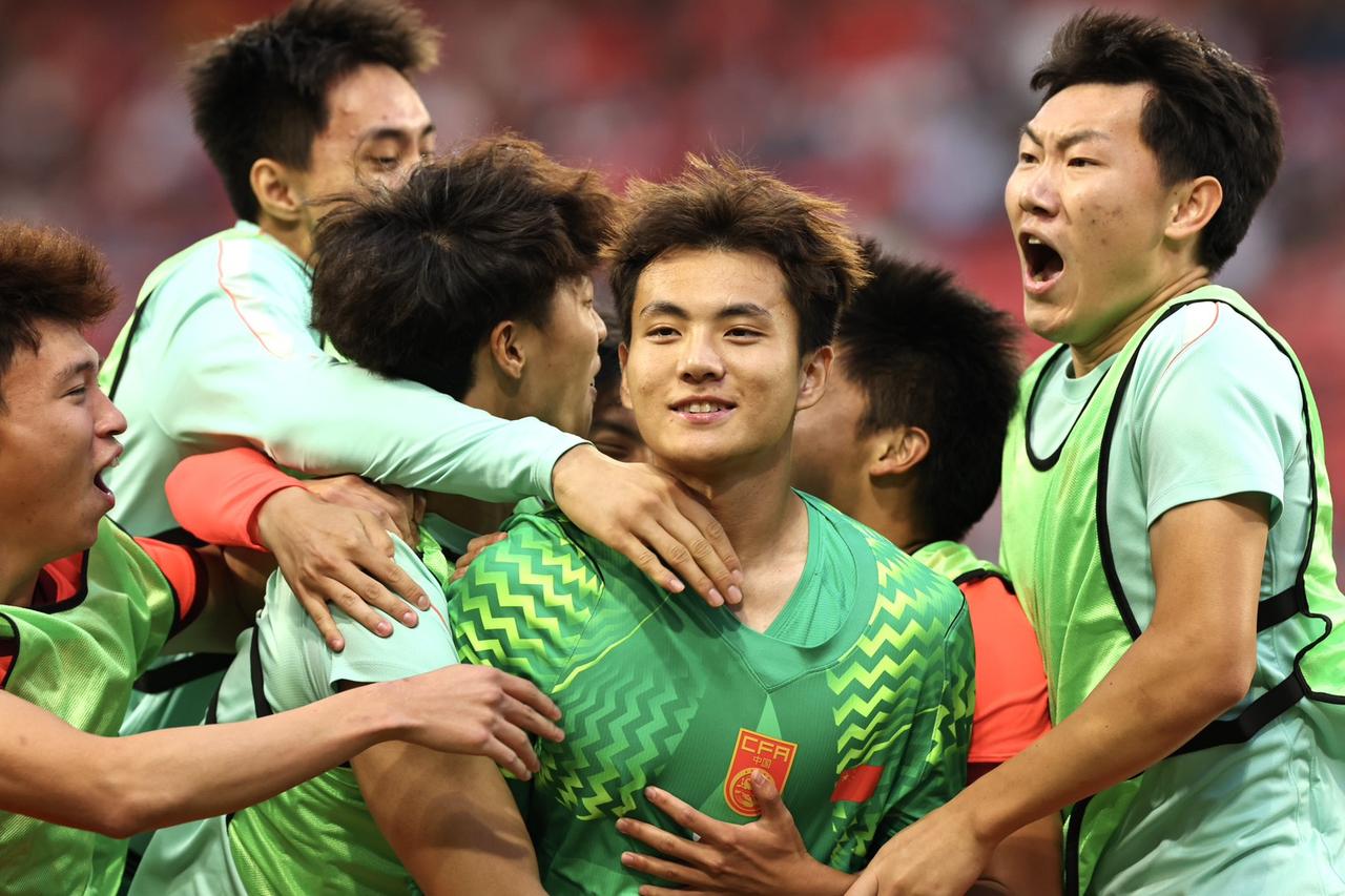 画像: PK戦で相手のキックを２本ストップしたGKリー・ハオ（写真◎毛受亮介）