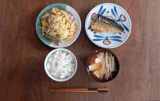 コロナ禍でも 一人暮らしで食費を節約する方法は プロ直伝のテクニックを紹介