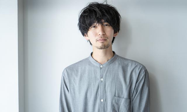 画像: カツセマサヒコ 1986年、東京生まれ。2009年から大手印刷会社の総務部に勤務。趣味で書いていたブログをきっかけに、2014年、編集プロダクションに転職。ウェブライター、編集者として活躍し、2017年独立。Twitterは現在14.8万フォロワーを誇る。2020年、“こんなハズじゃなかった”20代の人生と恋の痛く切ない日々を描いたデビュー小説『明け方の若者たち』を上梓。 ▶︎Twitter