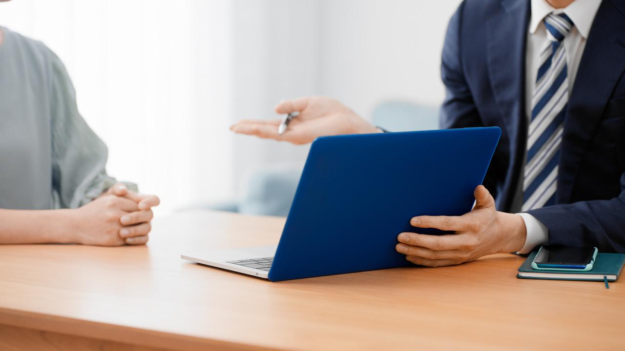 画像: 教育ローンの金利や審査のしくみ