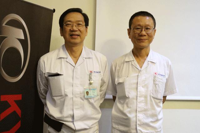 画像: 柯総経理(左)と張壬泉協理