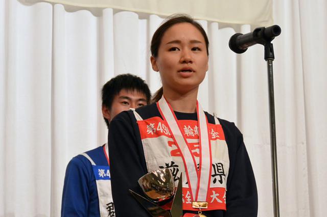 画像: 女性クラス優勝の石井マリエ選手(滋賀)