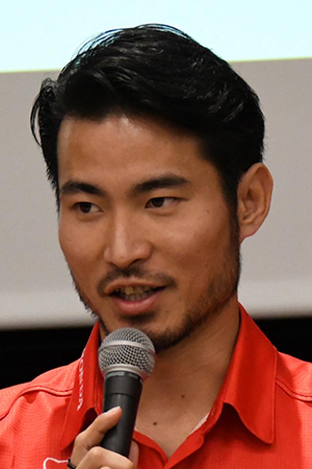 画像: 連覇へ向け意気込みを語る山本鯨選手