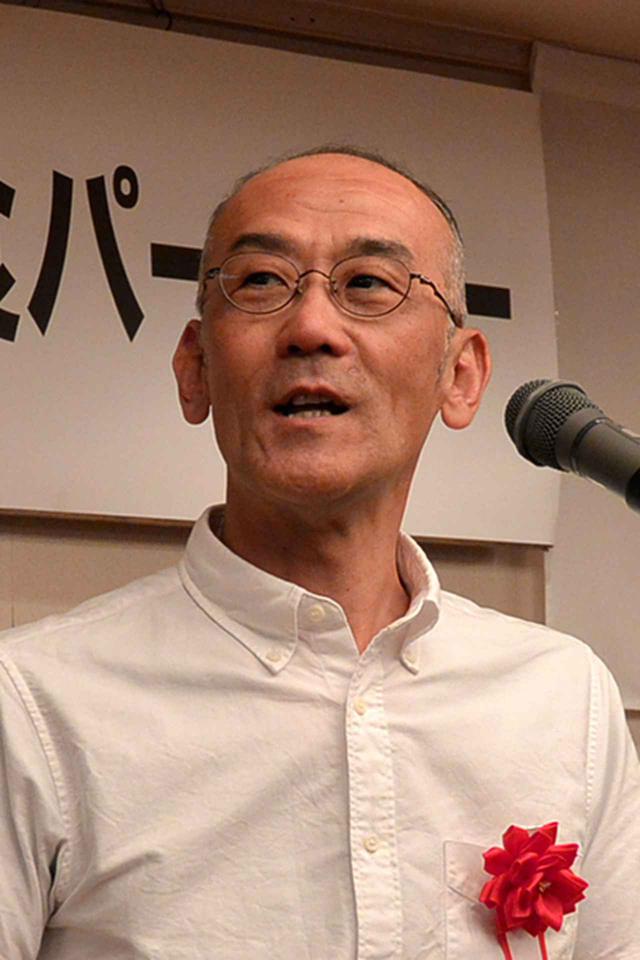 画像: 選手を労う日髙自工会二特委員長