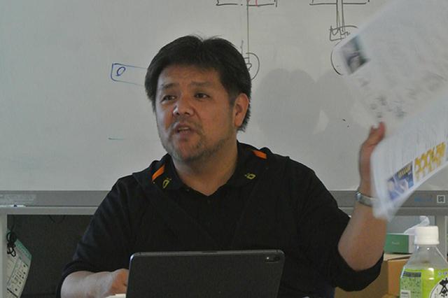 画像: 説明する小畠部長