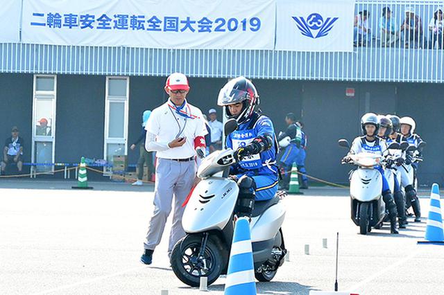 画像: 全国大会が日本二普協主催となり2年ぶりに鈴鹿で開催。各都道府県代表が熱戦を展開した(写真は極小バランス競技に挑む個人高校生等クラス優勝の南選手)