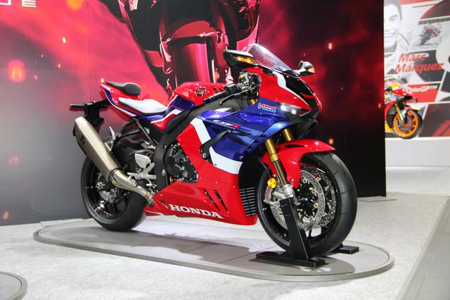 画像: フルモデルチェンジされ発売の「CBR1000RR-RファイアーブレードSP」