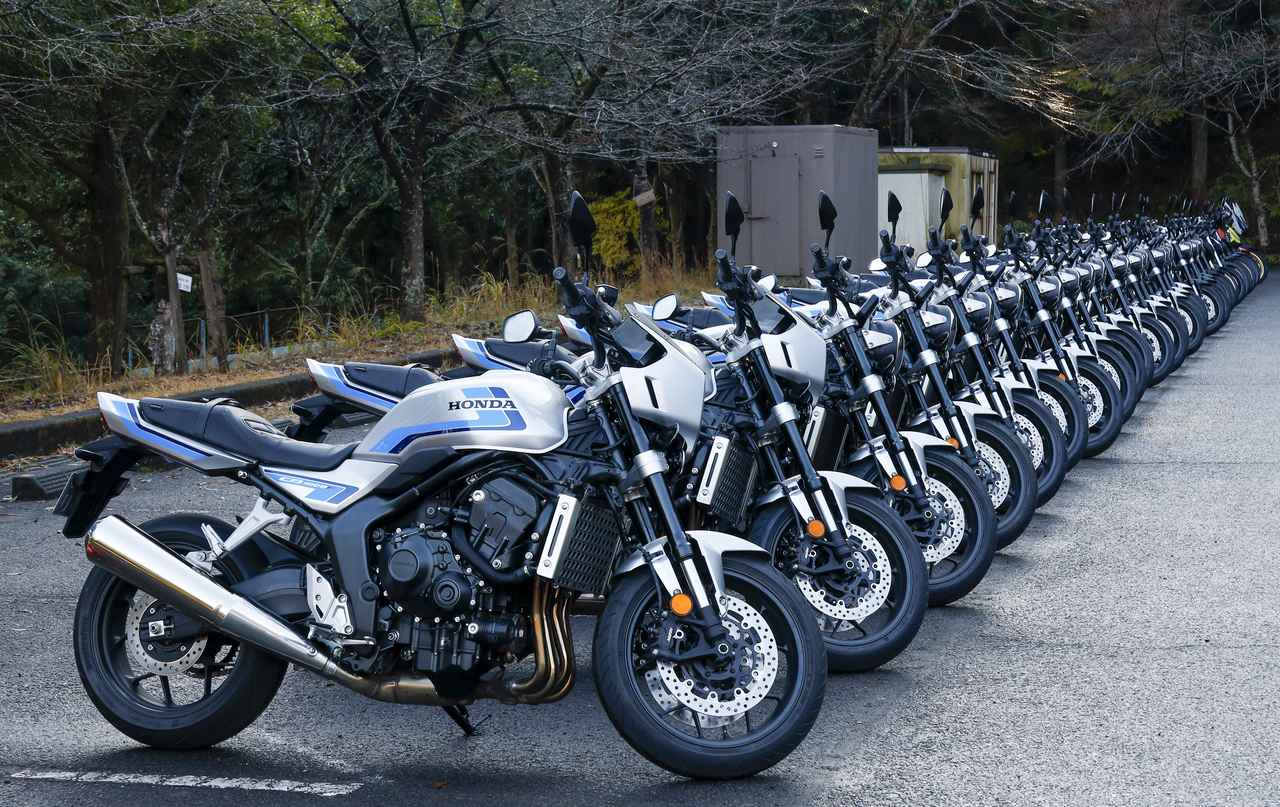 画像: CB1000F/SEが計20台用意された
