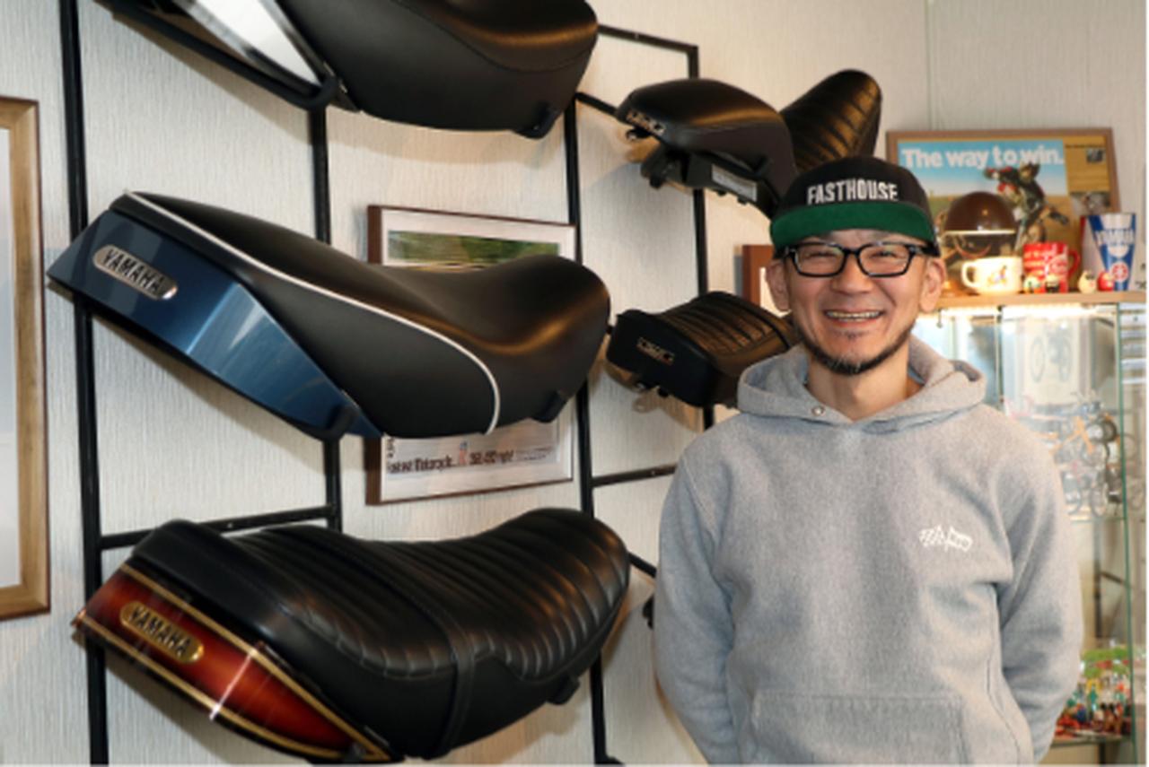 画像: ショールームで取材に応じる上山代表