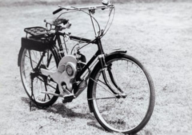 画像: パワーフリー号 自転車取り付け用エンジンです