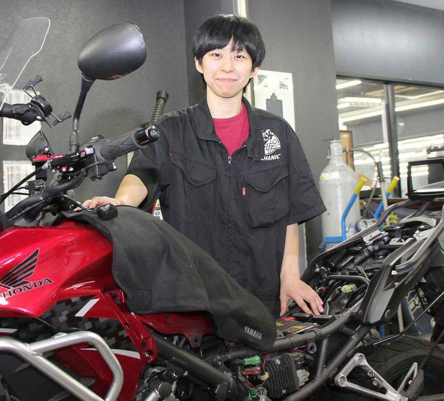 画像: 一級自動車整備士の資格を持つ柏原杏華さん