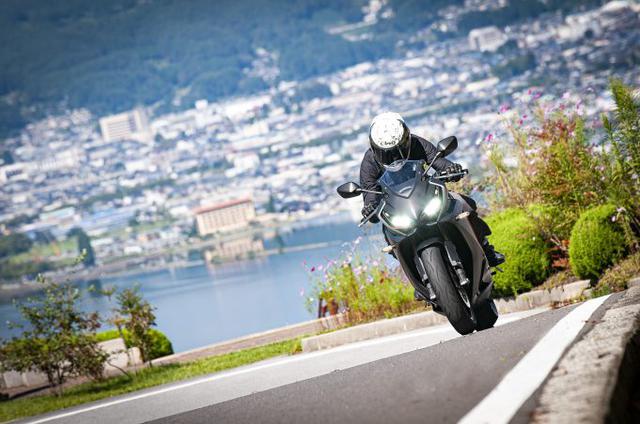 画像1: CBR650Rに乗ると『650ccのバイク』に対する見方が変わる
