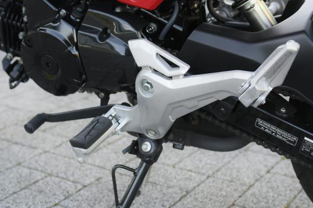 画像2: 【その③】日常の使い勝手に優れたバイクとしての本格的な装備
