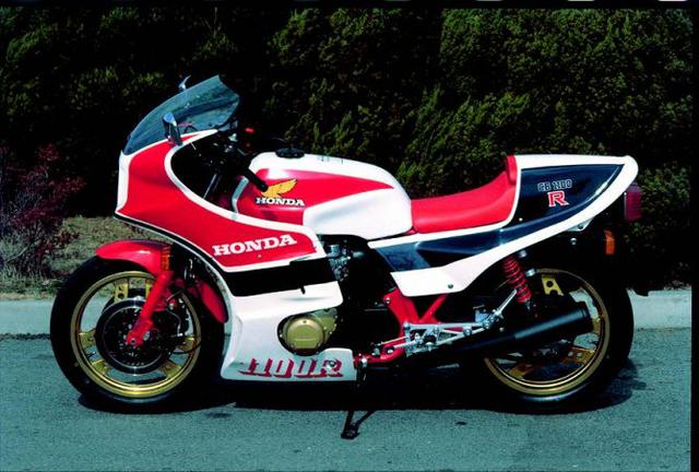 画像: Honda CB1100R