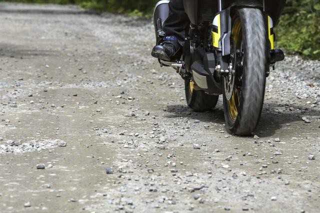 画像: アドベンチャーバイクとしての底力を秘めるV-strom 1000XT