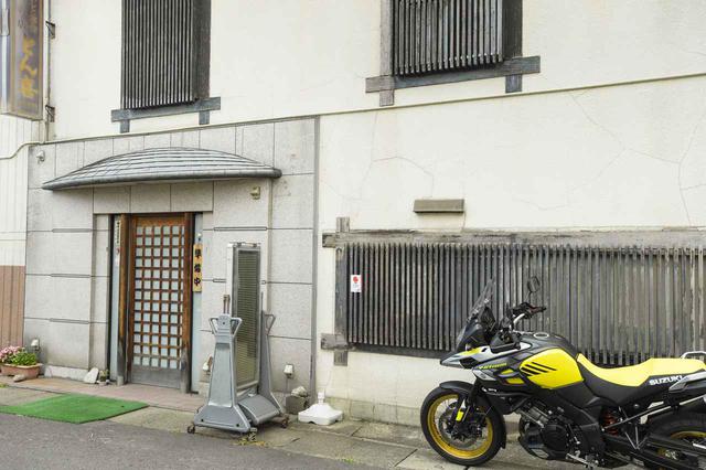 画像: 今回は飛び込みで「とん喜」というお店で食べることができました!鹿角花輪駅の近くです