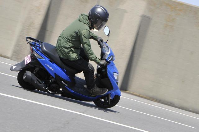 画像1: 軽快で速い! それでいてすっごく安心感があるスズキ「スウィッシュ」