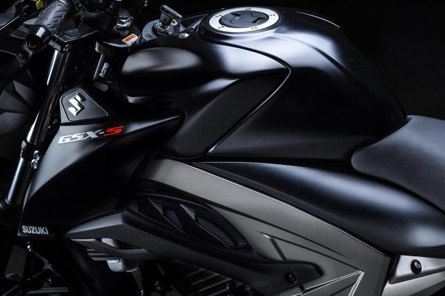 画像1: 鉄壁のフレーム剛性を誇るGSX-S125
