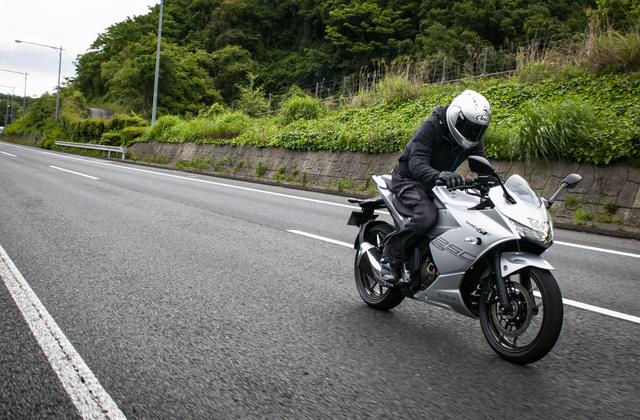 画像1: ジクサーSF250での『高速道路』はどう?