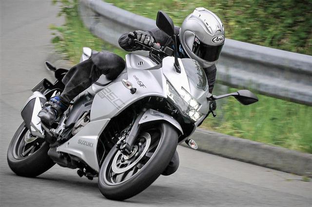 画像2: ジクサーSF250は本当にスポーツバイクか?