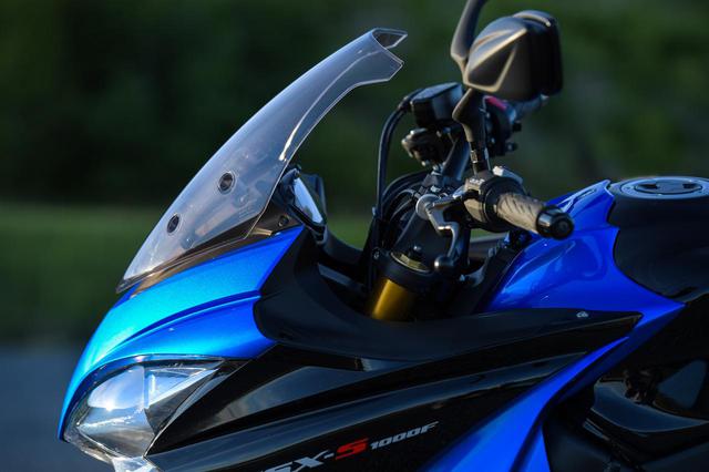 画像3: 疲れないのが『GSX-S1000F』の強み