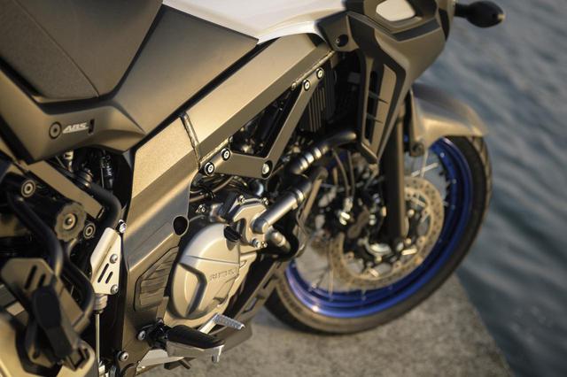 画像2: SV650とは間逆のアプローチ