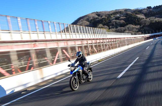 画像1: Vストローム250の快適性は250ccのバイクとは思えない