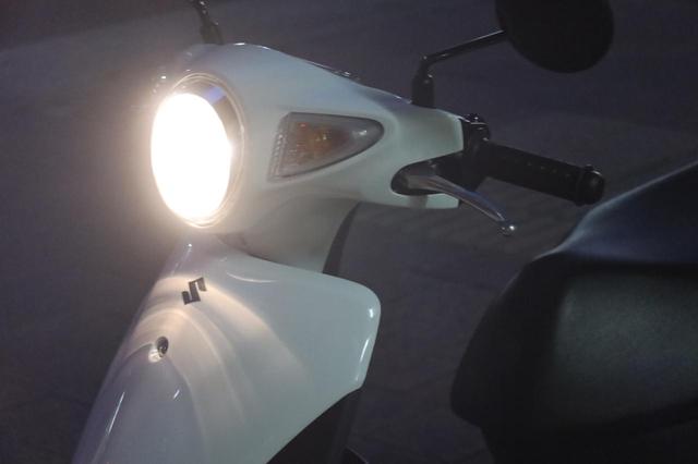 画像1: スズキ『レッツ』は50cc原付スクーターの最高コスパ!? バイク初心者も必見の『原付スクーターにとって大事なもの』って何だ?【穴が空くまでスズキを愛でる/レッツ 試乗インプレ②】