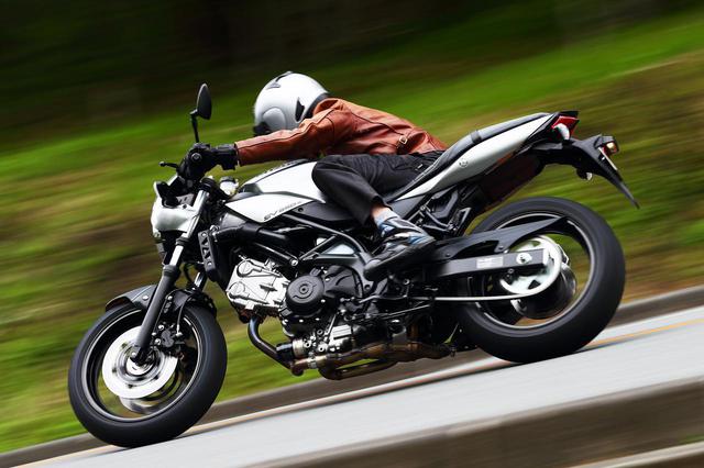 画像1: ふたつの『SV650』の違いを生むのは……