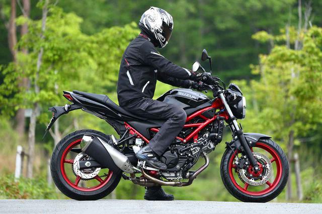 画像1: SV650とSV650の大きな違いはライディングポジション