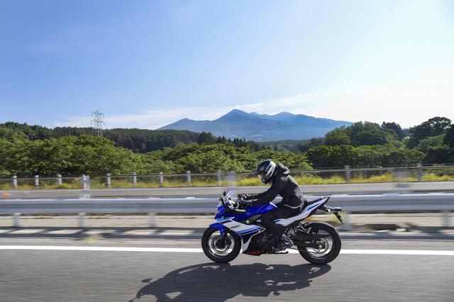 画像: 中央道を長野方面へ北上。八ヶ岳がクリアに見えて気分爽快!
