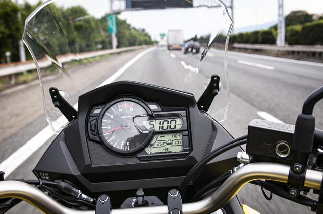 画像3: 高速道路で『Vストローム650XT』の旅バイク性能が更に開花