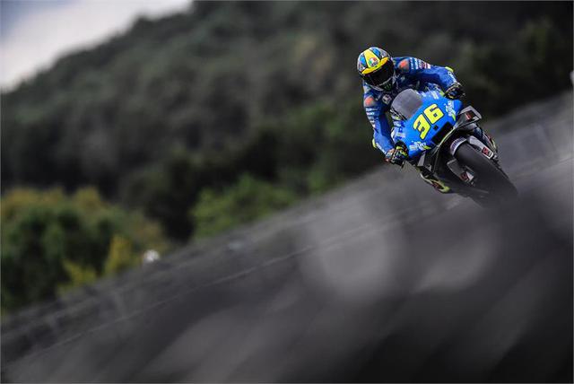 画像1: 次のコースはスズキのライダー2人のホームコース?