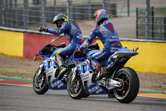 画像1: ライダーもチームも、スズキがナンバーワン!