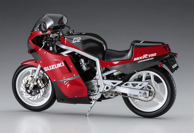 画像2: GSX-R750R(1986年)1/12スケールキット