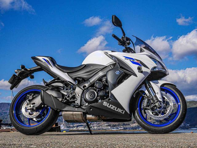 画像3: GSX-S1000Fの『パワー』と『軽さ』をライディングポジションで活かす