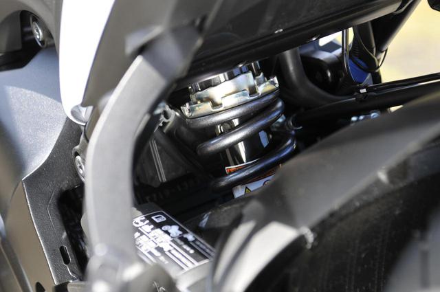 画像2: 車載工具で5分。気に入らなかったらスグに戻せる!