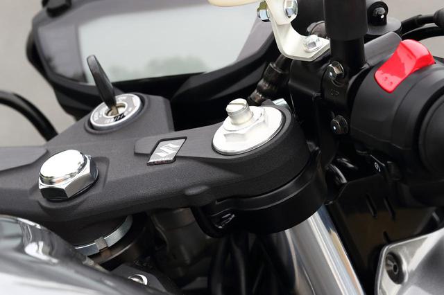 画像1: SV650も『X』もタイヤは同じです