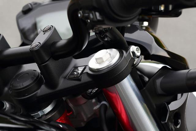 画像2: SV650も『X』もタイヤは同じです
