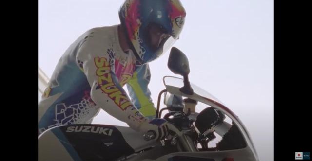 画像3: 2スト125cc水冷エンジンを積んだ原付二種のフルカウルスポーツ!