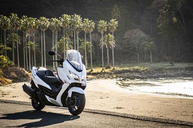 画像: スズキのバイクで最も穏やかに走れるのは『バーグマン400』かも?