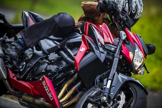 画像1: ただし『GSX-S750』は本気になると、めちゃくちゃ速い!