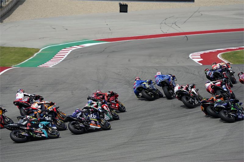 苦戦のアメリカズGP。それでも『あとちょっと！』まで追い上げるのがスズキ流!?【100％スズキ贔屓のバイクレース㉘／MotoGP 2021