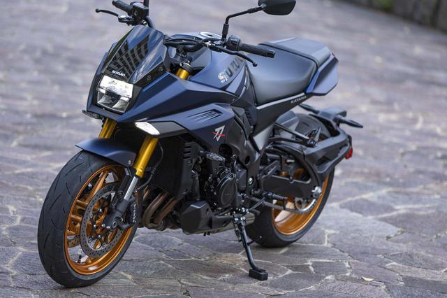 新型『カタナ』は快適系バイクじゃない。だけど第二世代は