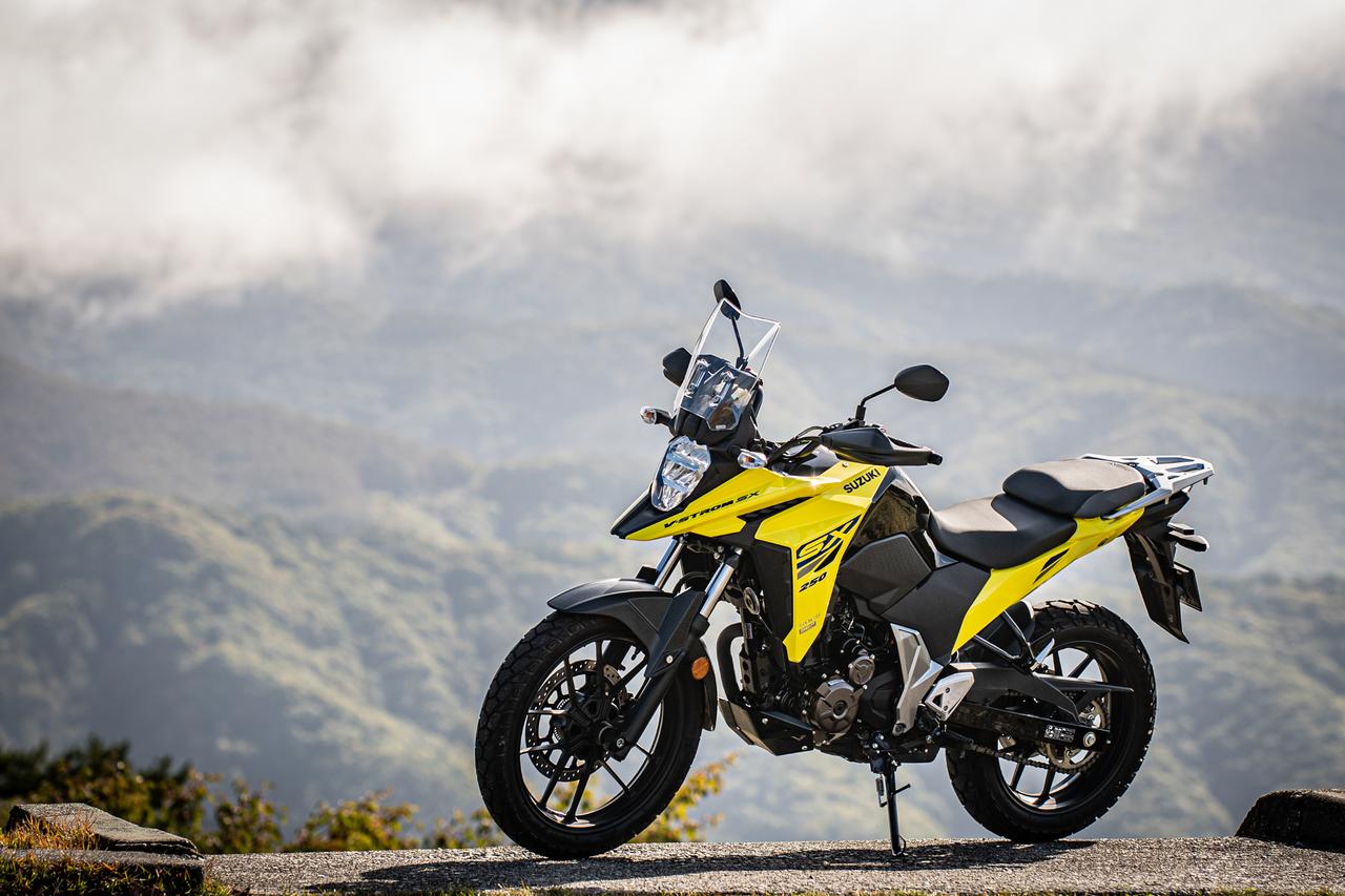 画像: 新型『Vストローム250SX』で500kmツーリングしてみたら、試乗会で乗った時とかなり印象が変わったんだけど……- スズキのバイク！